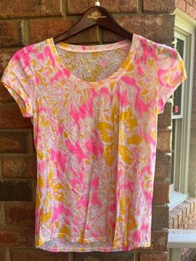Lilly Pulitzer Pink & Yellow Floral Scoop Neck Tee